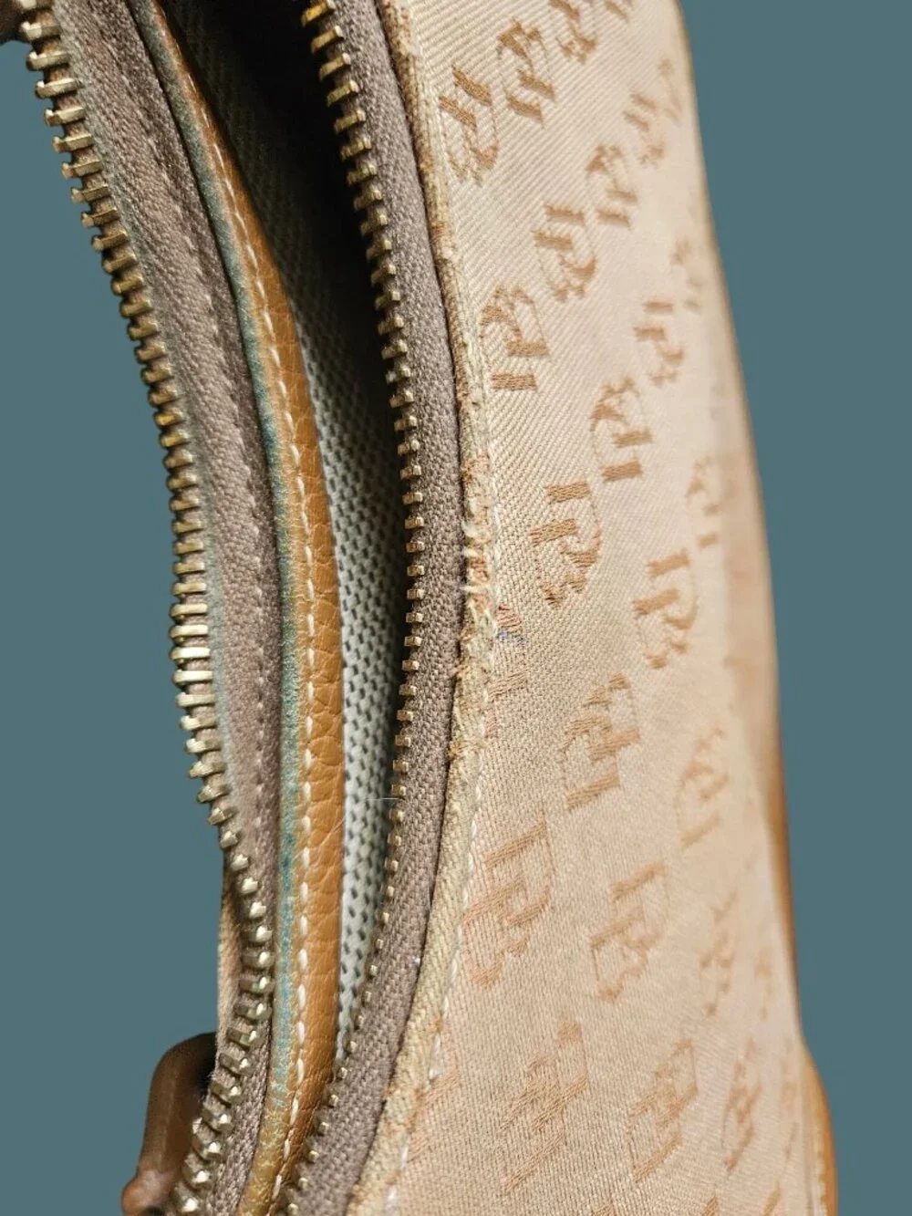 Vintage Dooney & Bourke Signature Canvas & Leather Brown Hobo Bag